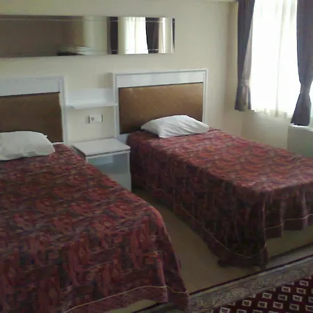 Ozgur Hotel