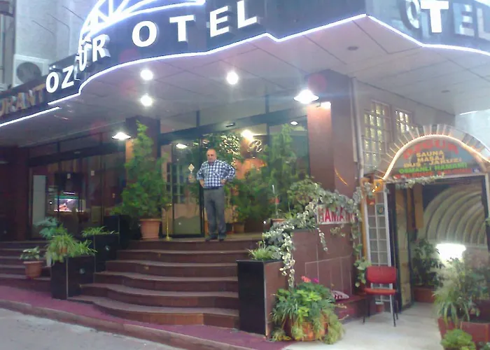 Ozgur Hotel 3*